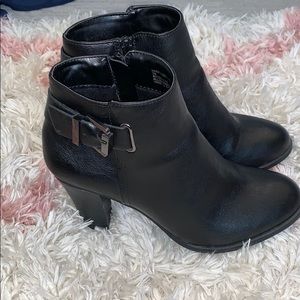 Black heel ankle boots